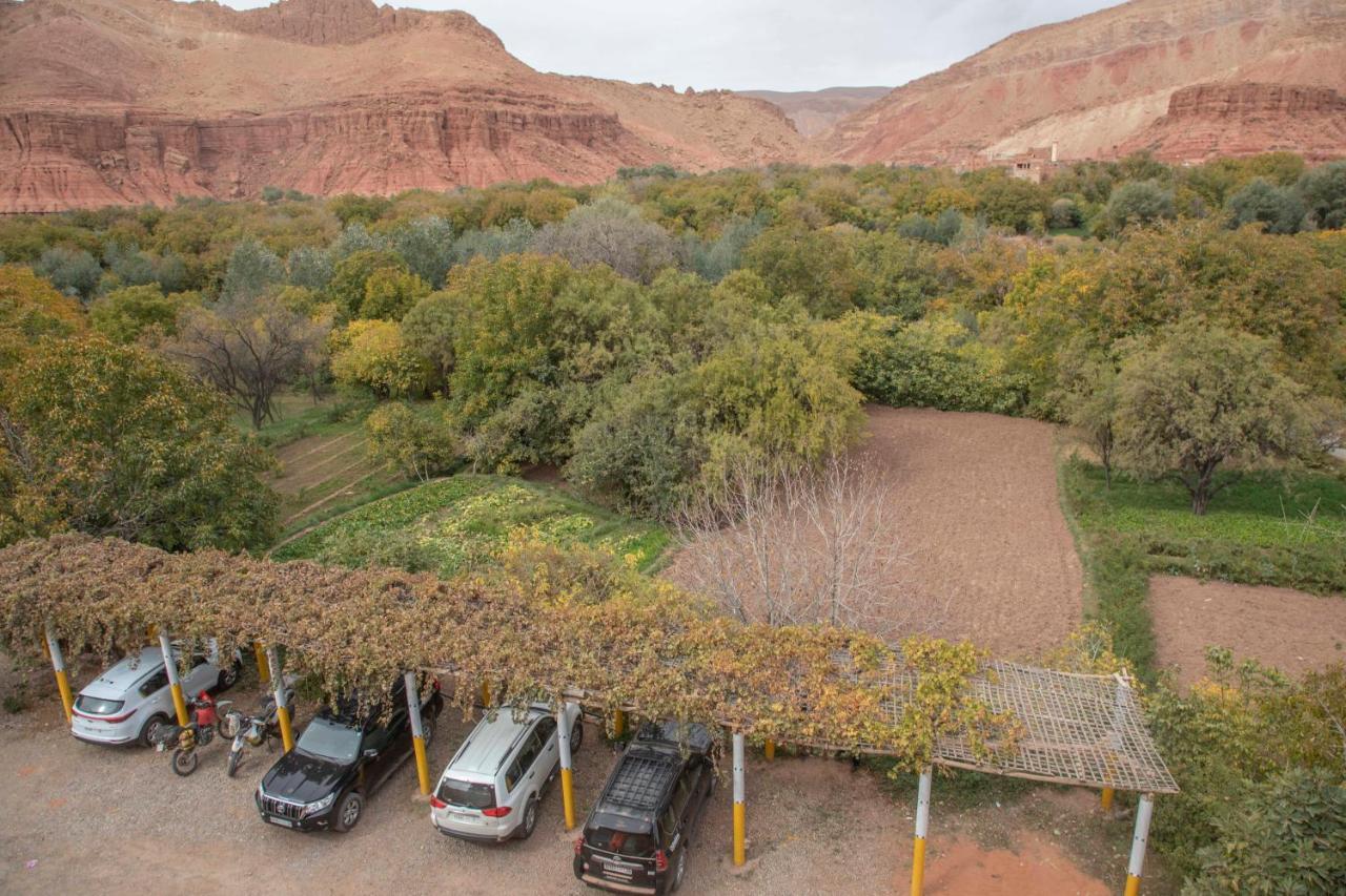 Hotel Awayou Bou Drarar Εξωτερικό φωτογραφία