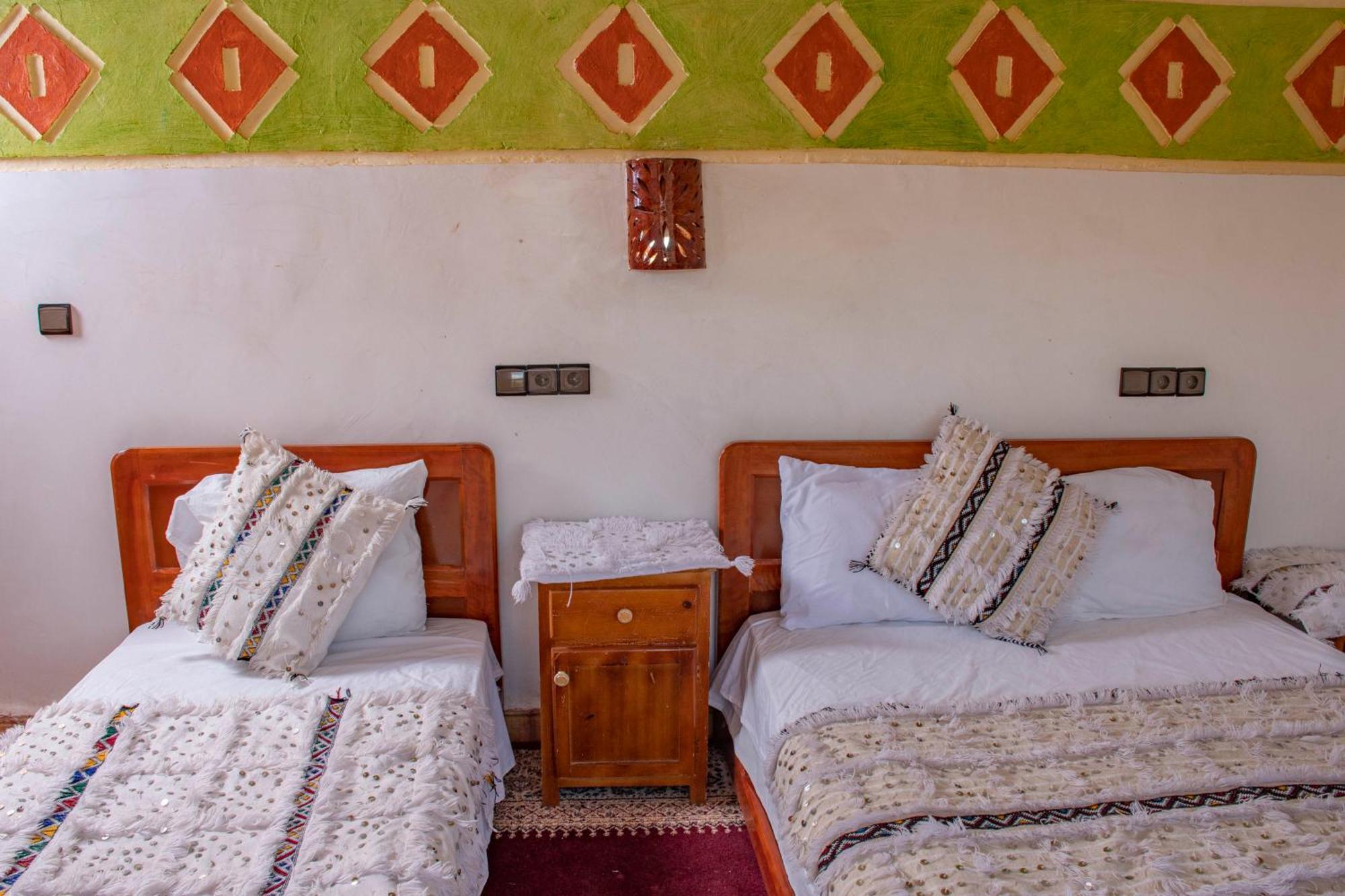 Hotel Awayou Bou Drarar Εξωτερικό φωτογραφία