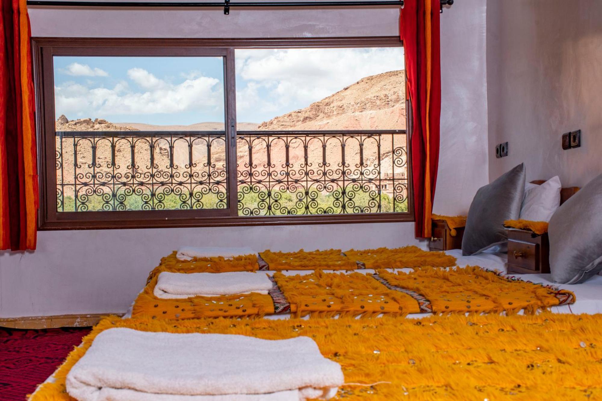 Hotel Awayou Bou Drarar Εξωτερικό φωτογραφία
