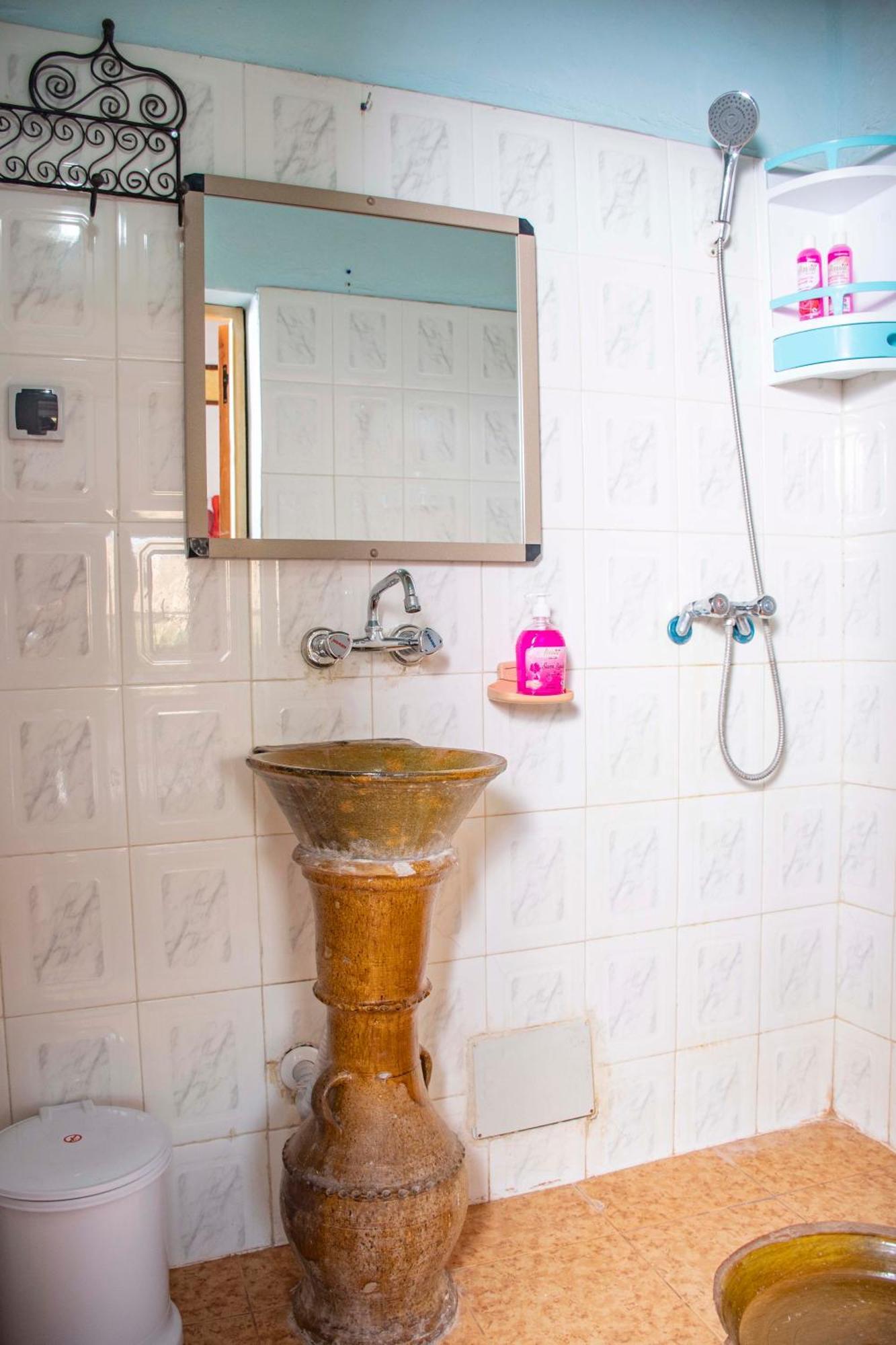 Hotel Awayou Bou Drarar Εξωτερικό φωτογραφία