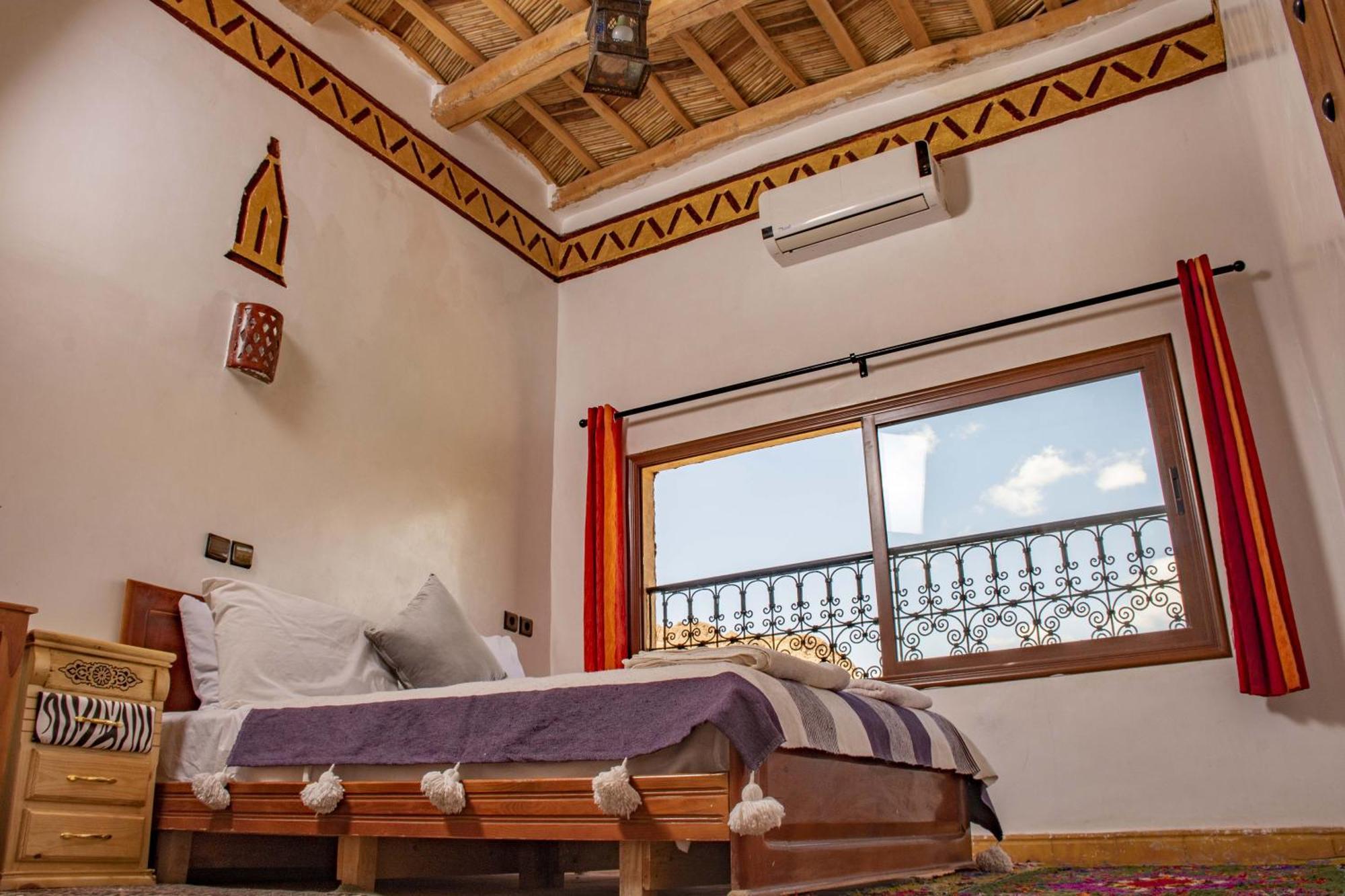 Hotel Awayou Bou Drarar Εξωτερικό φωτογραφία